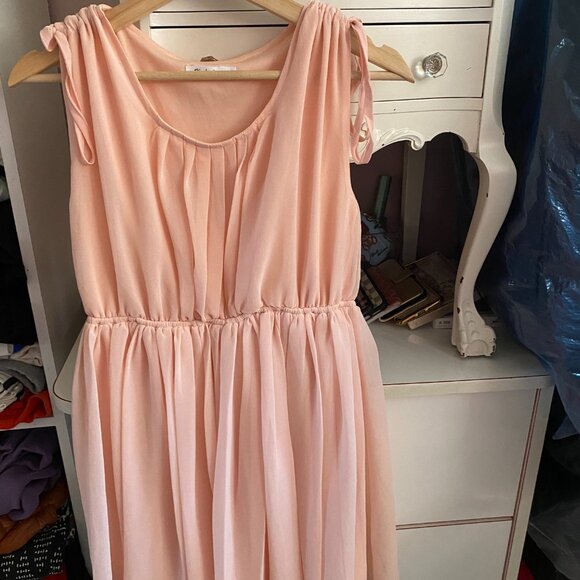 Very cute light pink silk dress - Picture 2 of 3